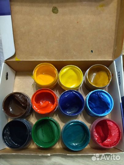 Школьные принадлежности