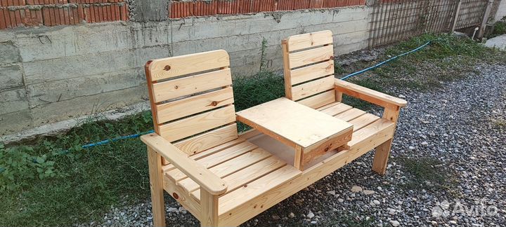 Скамейка для двоих