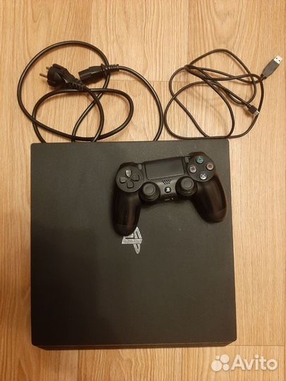 Sony PS4 Pro на 1 Tb