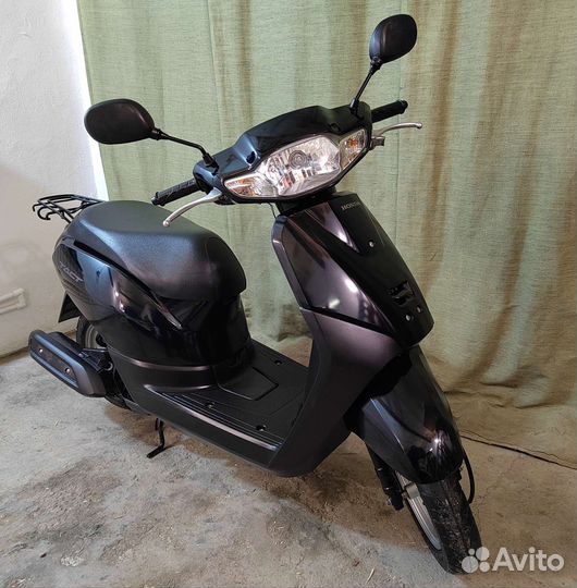 Продам мопед Honda Tact в Новосибирске