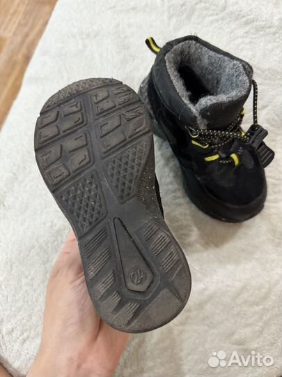 Ботинки демисезонные