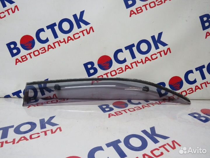 Ветровик Зад Лево nissan sunny FB15