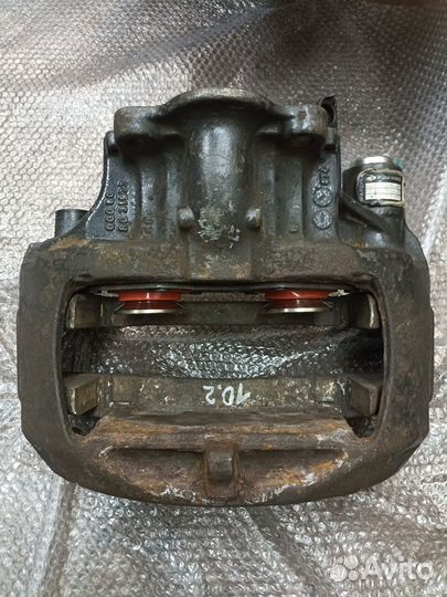 Суппорт тормозной левый DAF XF95