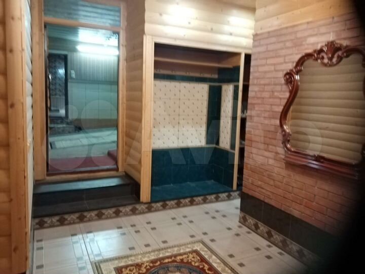 Дом 320 м² на участке 6,3 сот.