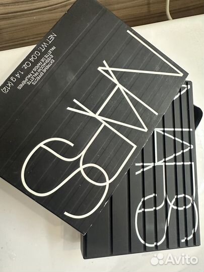 Тени для век nars