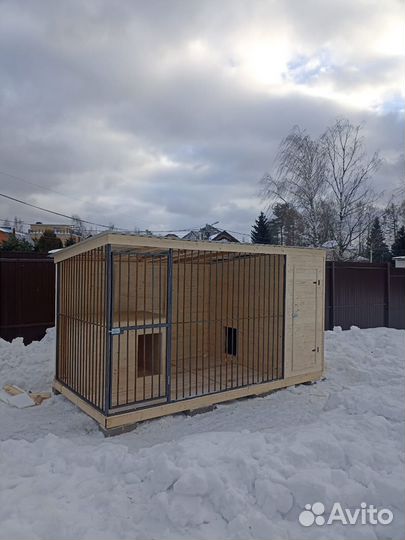 Вольер для собак деревянный