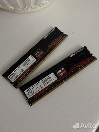 Оперативная память AMD DDR4 16GB