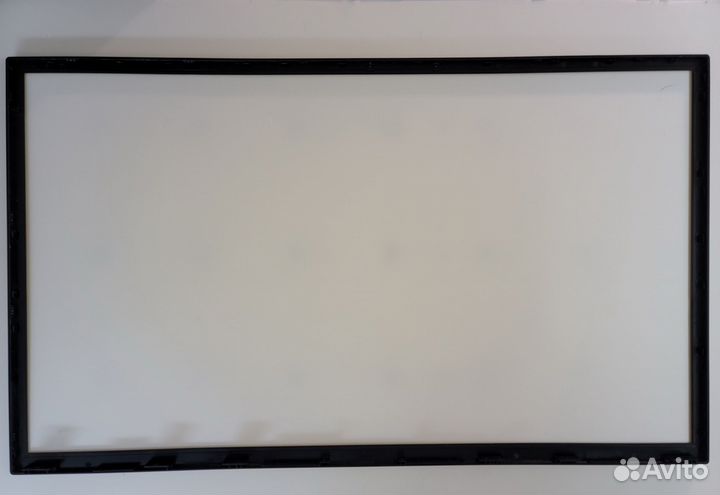 Рамка 715R1079 32C1 MK от Daewoo L32V680VKE