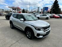 Kia Seltos 2.0 CVT, 2021, 44 800 км, с пробегом, цена 2 150 000 руб.