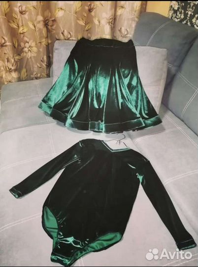 Рейтинговый костюм для бально-спортивных танцев