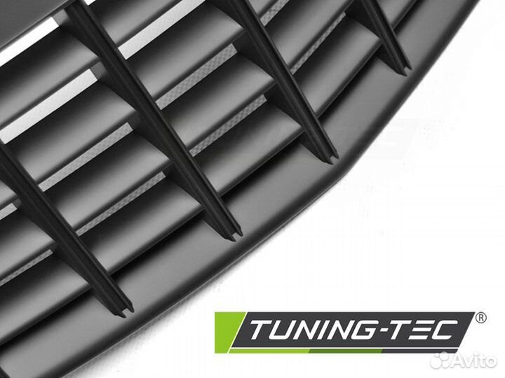 Opel corsa D 06-10 Решетка радиатора без значка