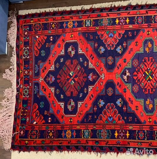 Ковер ручной работы