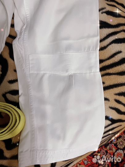 Пояс и брюки для дзюдо