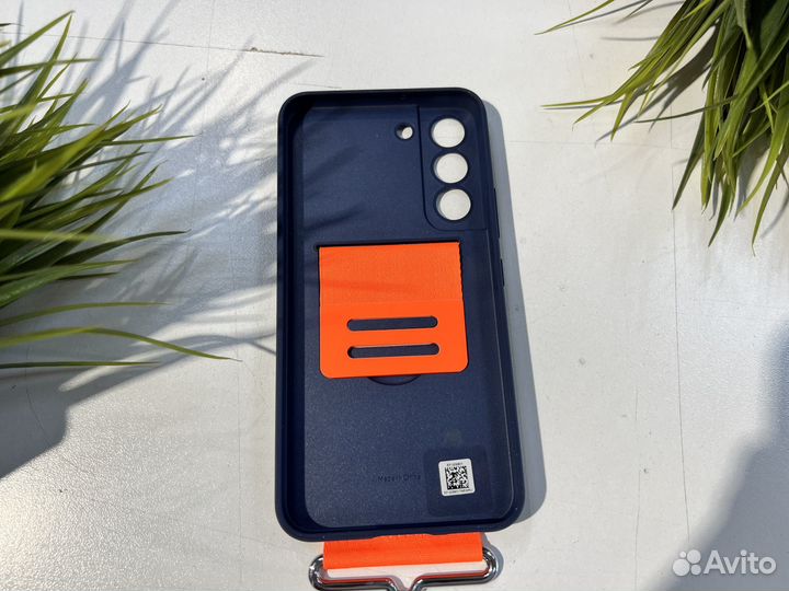 Чехол оригинал Silicone with Strap Cover S22