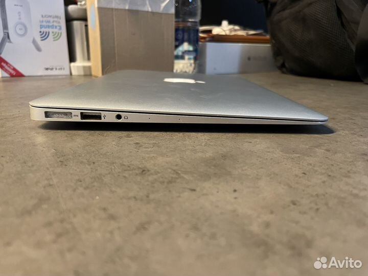 Macbook Air 11 2014, Core i7, 8 gb RAM, 512 SSD