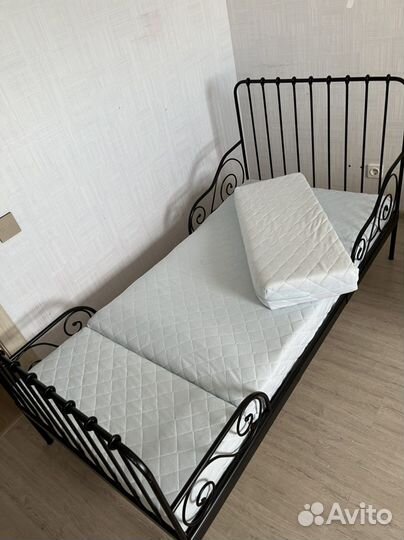 Раздвижная кровать IKEA