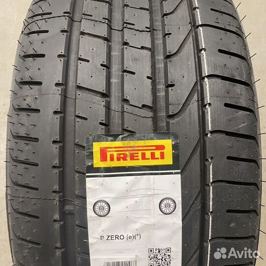 Pirelli P Zero 245/45 R18 100Y