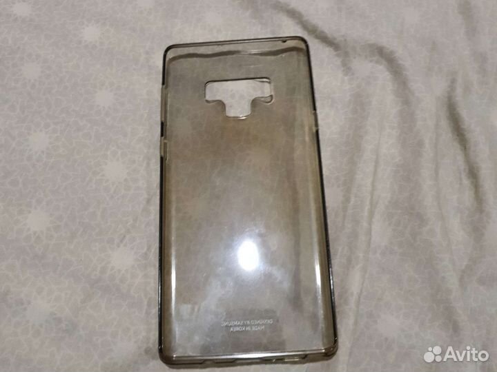 Чехлы для телефона