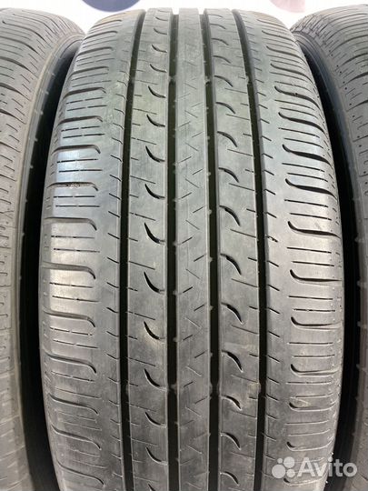 Goodyear EfficientGrip SUV 4x4 225/55 R19 102W