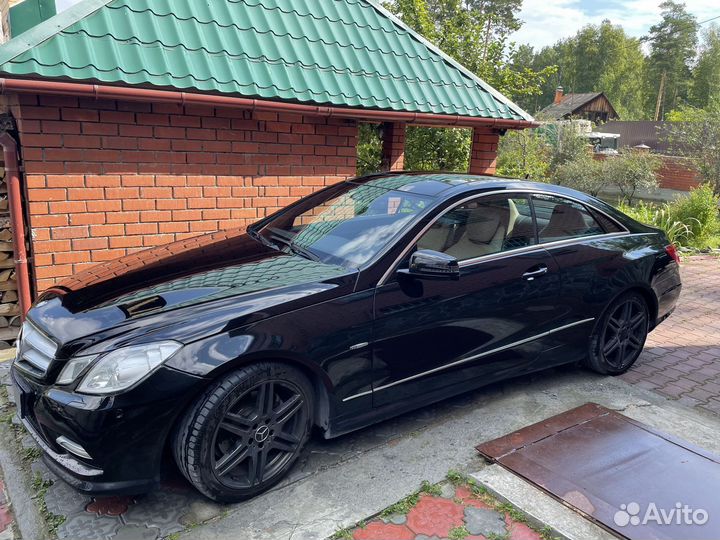 Mercedes-Benz E-класс 1.8 AT, 2012, 111 000 км