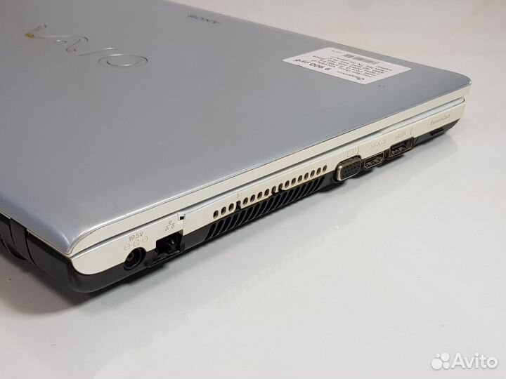 Игровой Ноутбук Sony Core i3, SSD, 256Gb, Видео 1G