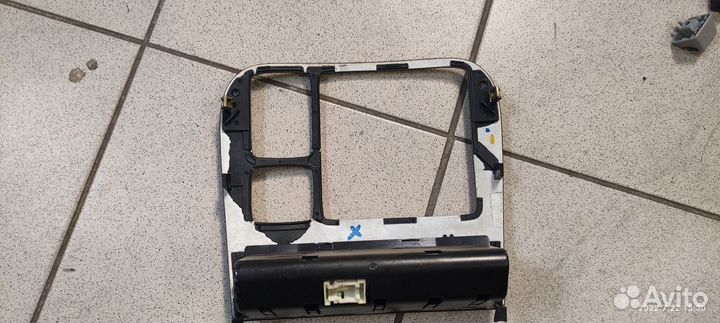 Накладка торпедо Mercedes w220