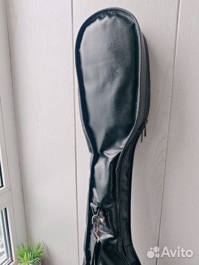 Чехол Ibanez для бас гитары (утепленный)