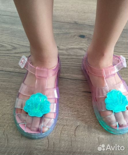 Сандалии для девочки Honey Girl 28, 29 р. новые