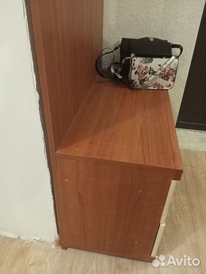 Вешалка в прихожую