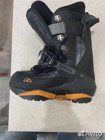Ботинки для сноуборда f2 + крепления для сноуборда