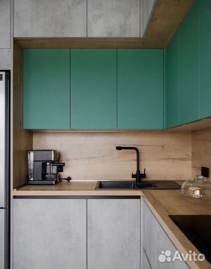 Стильная кухня с подсветкой