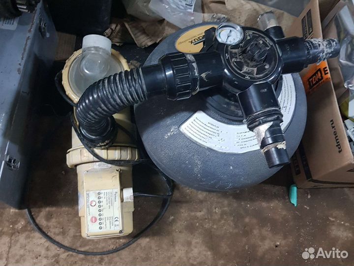 Насос с фильтром для бассейна