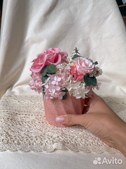 Стабилизированные цветы в кашпо