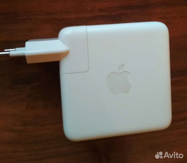 Зарядное устройство type-c 61вт для macbook+кабель