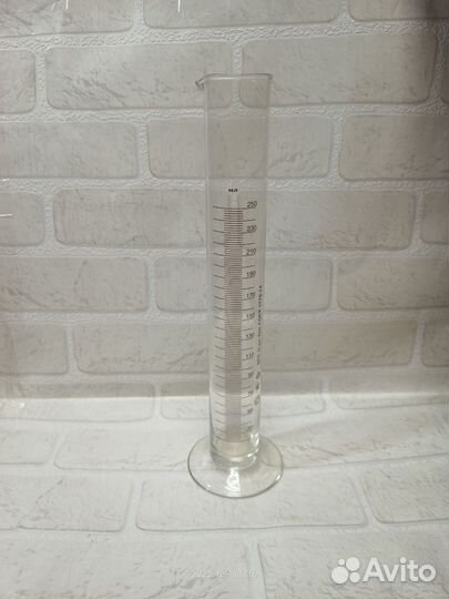 Колба мерная стекло 250мл(цилиндр мерный)