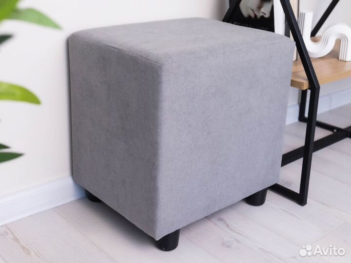 Пуфик для туалетного столика, пуф квадратный