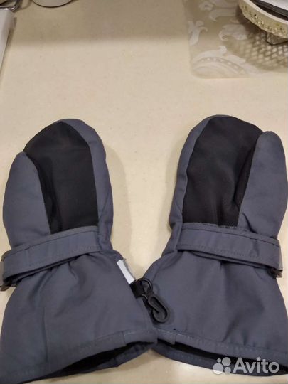 Шапка шлем,краги для мальчика 4-5 лет пакетом