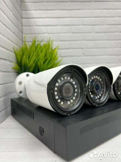 Видеонаблюдение 4 камеры+регистратор+жёсткий диск