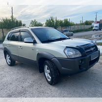 Hyundai Tucson 2.0 AT, 2006, 290 000 км, с пробегом, цена 880 000 руб.