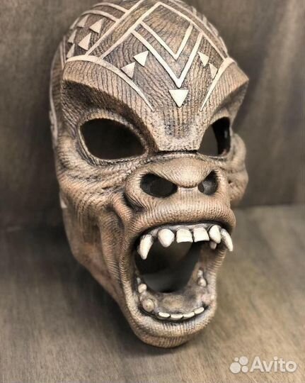 Маска на хэллоуин