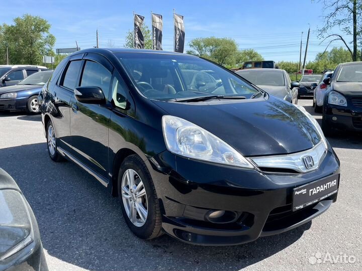 Honda Fit Shuttle 1.3 CVT, 2012, 154 000 км