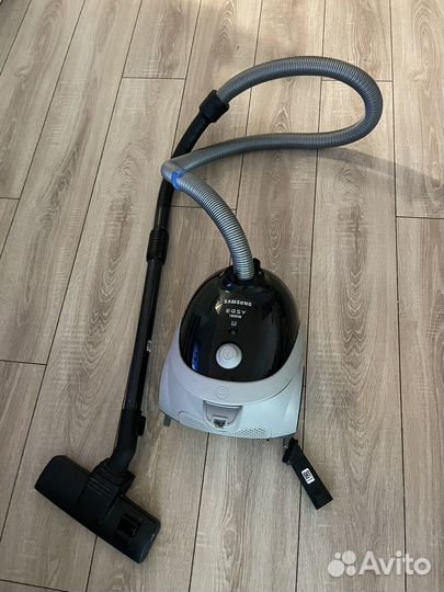Пылесос Samsung easy 1800w