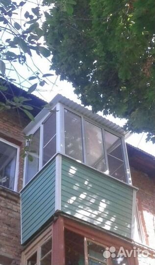 Пластиковый балкон с установкой