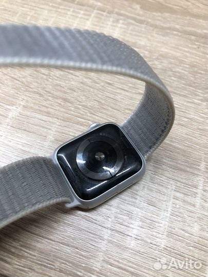 Apple Watch Series 4 Nike Edition 40 mm Silver