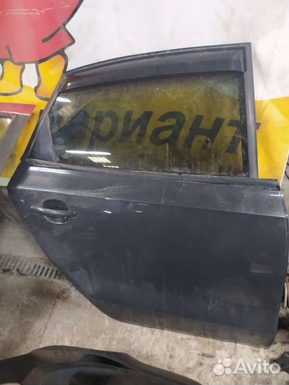 Дверь задняя правая на volkswagen polo