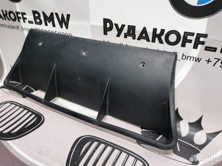 Воздуховод задний Bmw X5 E53 N62B48 2005