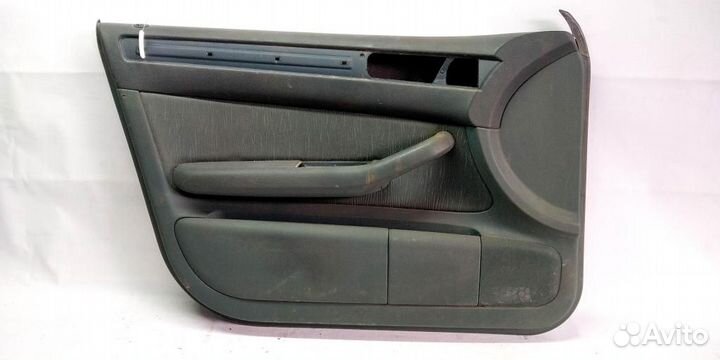 Обшивка двери передней левой Audi A6 C5 97-04г