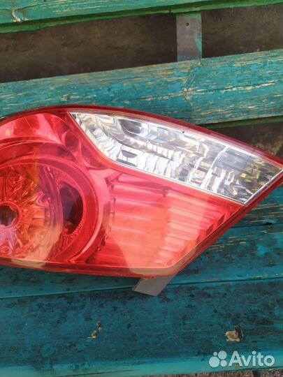 Фонарь задний правый hyundai solaris 1