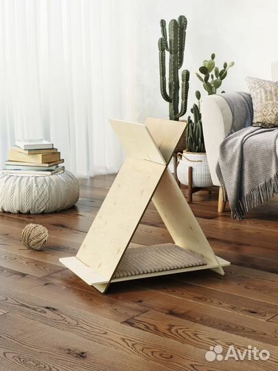 Домик для кошек и маленьких собак