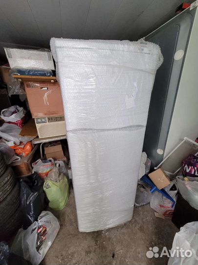 Холодильник атлант бу